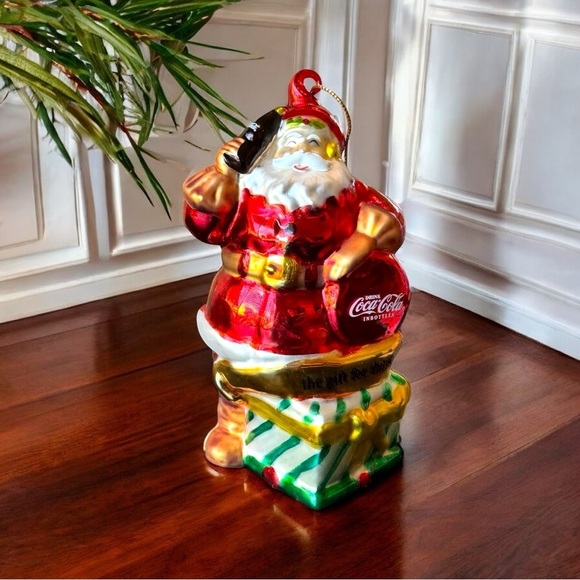 VINTAGE 2002 Coca-Cola Santa Blown Glass Ornament in Box - Christmas Tree - Picture 1 of 16